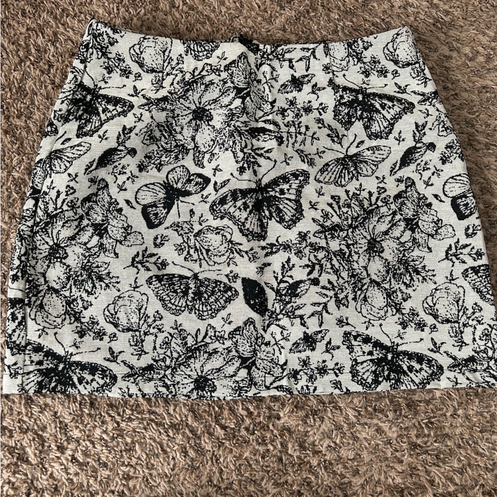 Black and White Butterfly Print Skirt